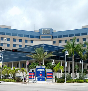Entrance of the Memorial Regional Hospital in Hollywood Florida