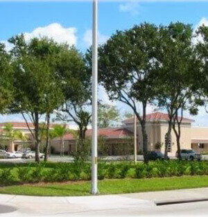 Exterior view of the GulfCoast Surgery Center in Sarasota